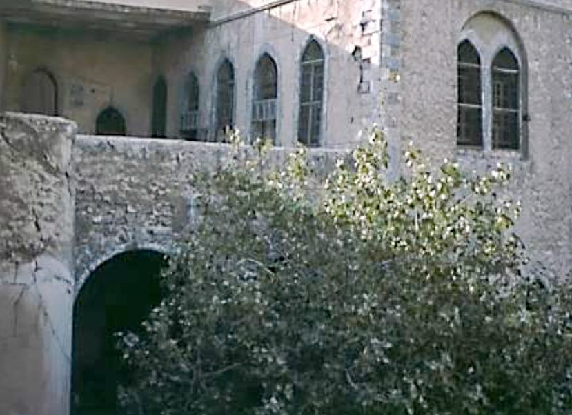 https://www.mesopotamiaheritage.org/wp-content/uploads/2019/03/A1.-Église-Mar-Guorguis-de-Mossoul-en-1975-829x602.jpg